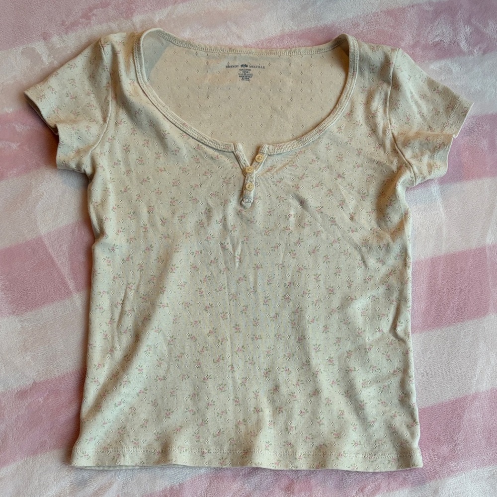 BRANDY MELVILLE Cream Floral Short Sleeve Top